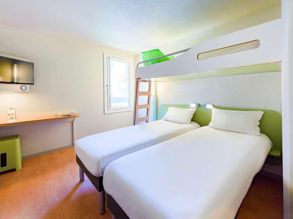 Ibis Budget Bollène Zimmer foto